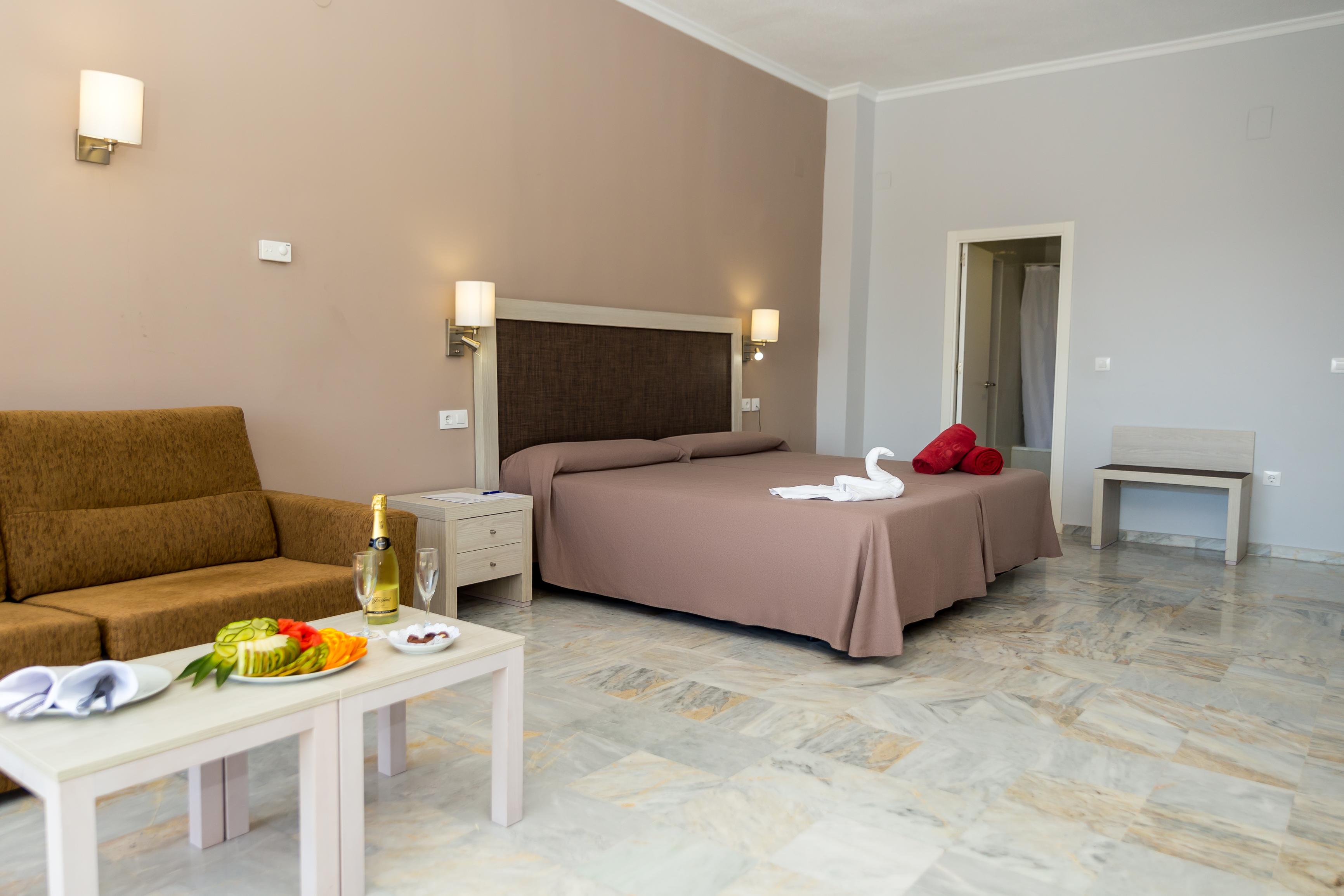 AluaSun Costa Park Hotel Torremolinos Bagian luar foto